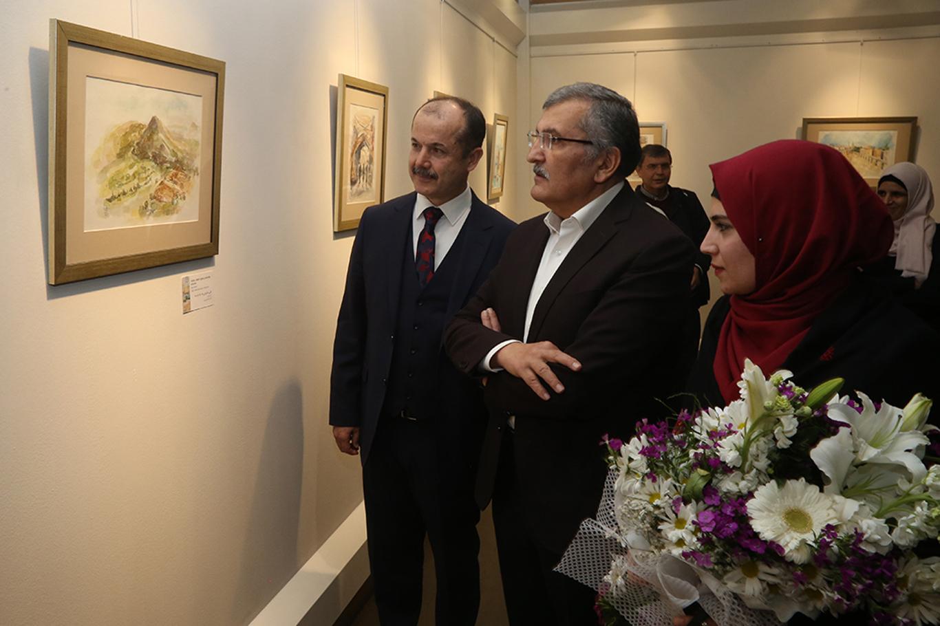 Filistinli ressam İstanbul'da sergi açtı